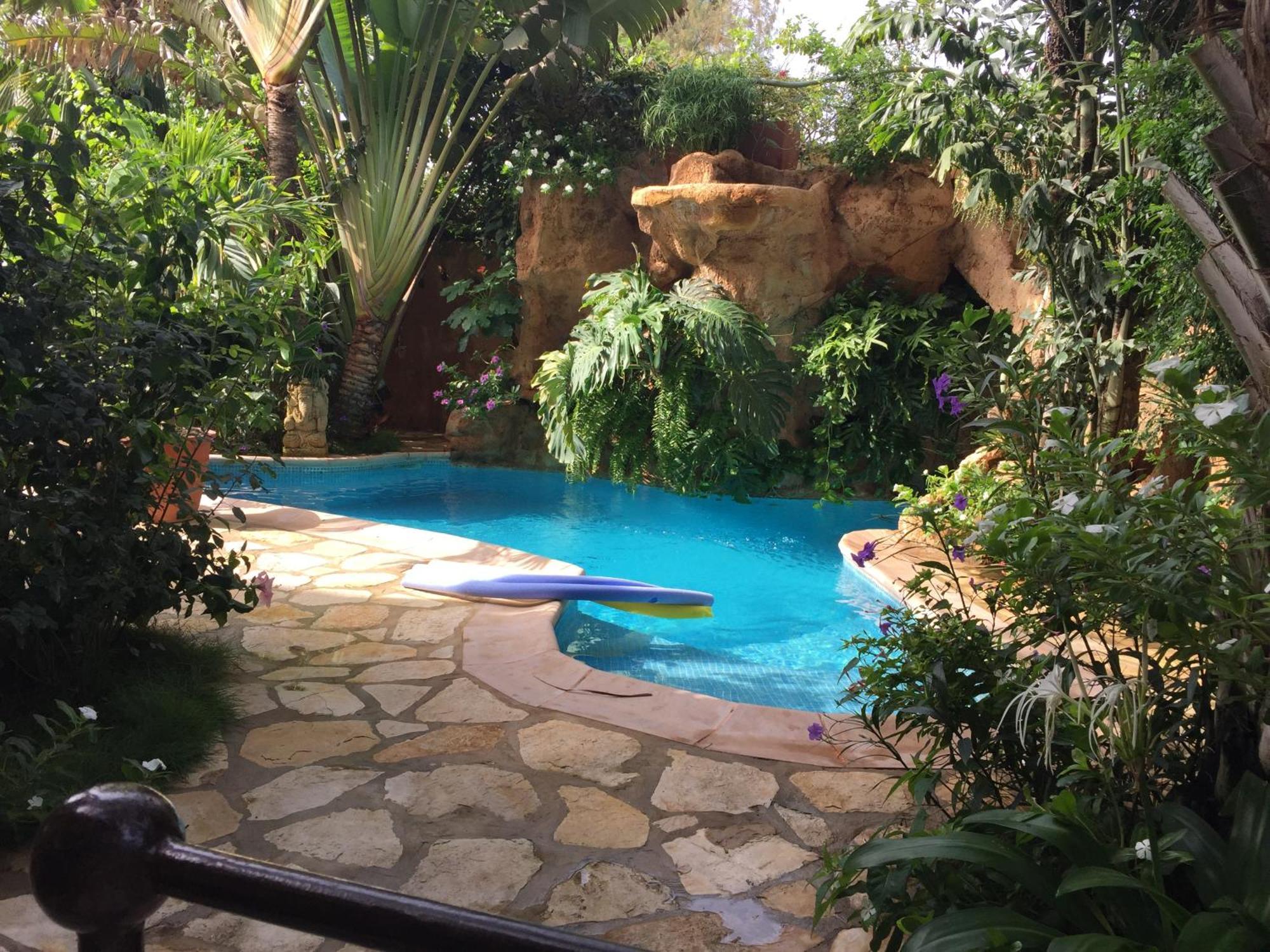 Appartement Tropical Oasis à Ouakam Extérieur photo