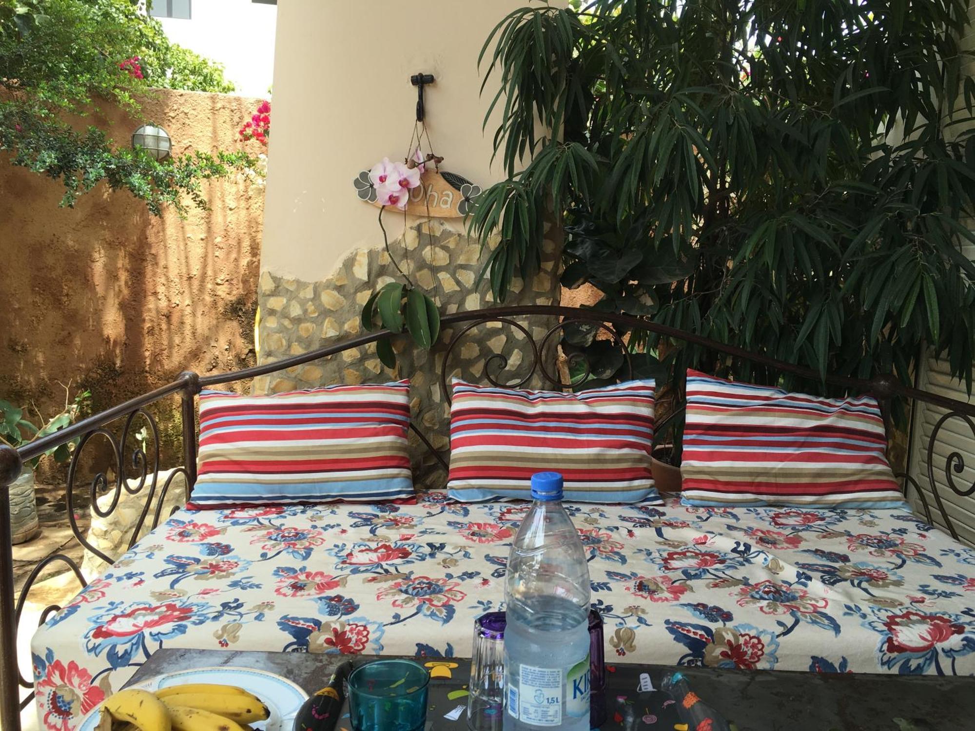 Appartement Tropical Oasis à Ouakam Extérieur photo