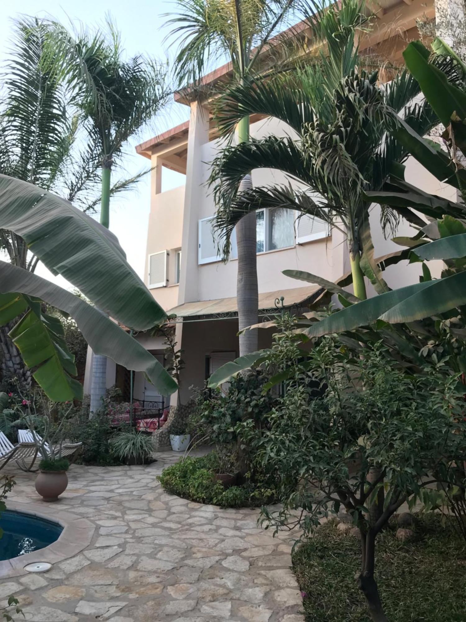 Appartement Tropical Oasis à Ouakam Extérieur photo
